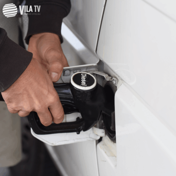 Preço da gasolina desce, mas gasóleo sobe no próximo domingo