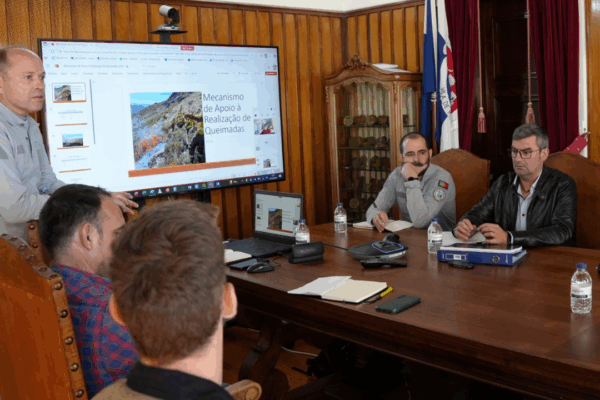 Reunião em Montalegre analisa mecanismo de apoio à realização de queimadas